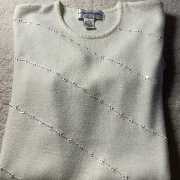 Vintage (Medium) White Knit McNaughton Sweater with Tiny Sequin Embellishments - Picture 11 of 12